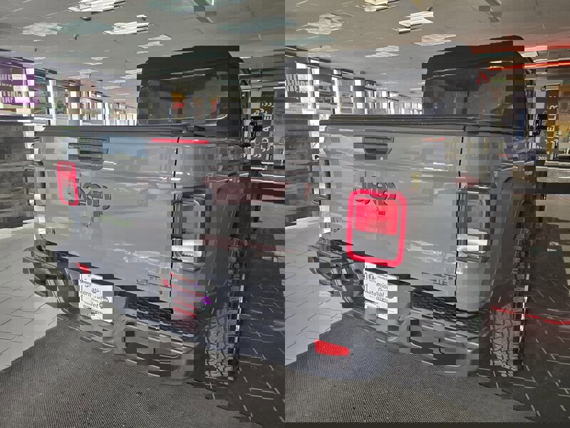 Used 2020 Jeep Gladiator Sport w/ Quick Order Package 24S image 5