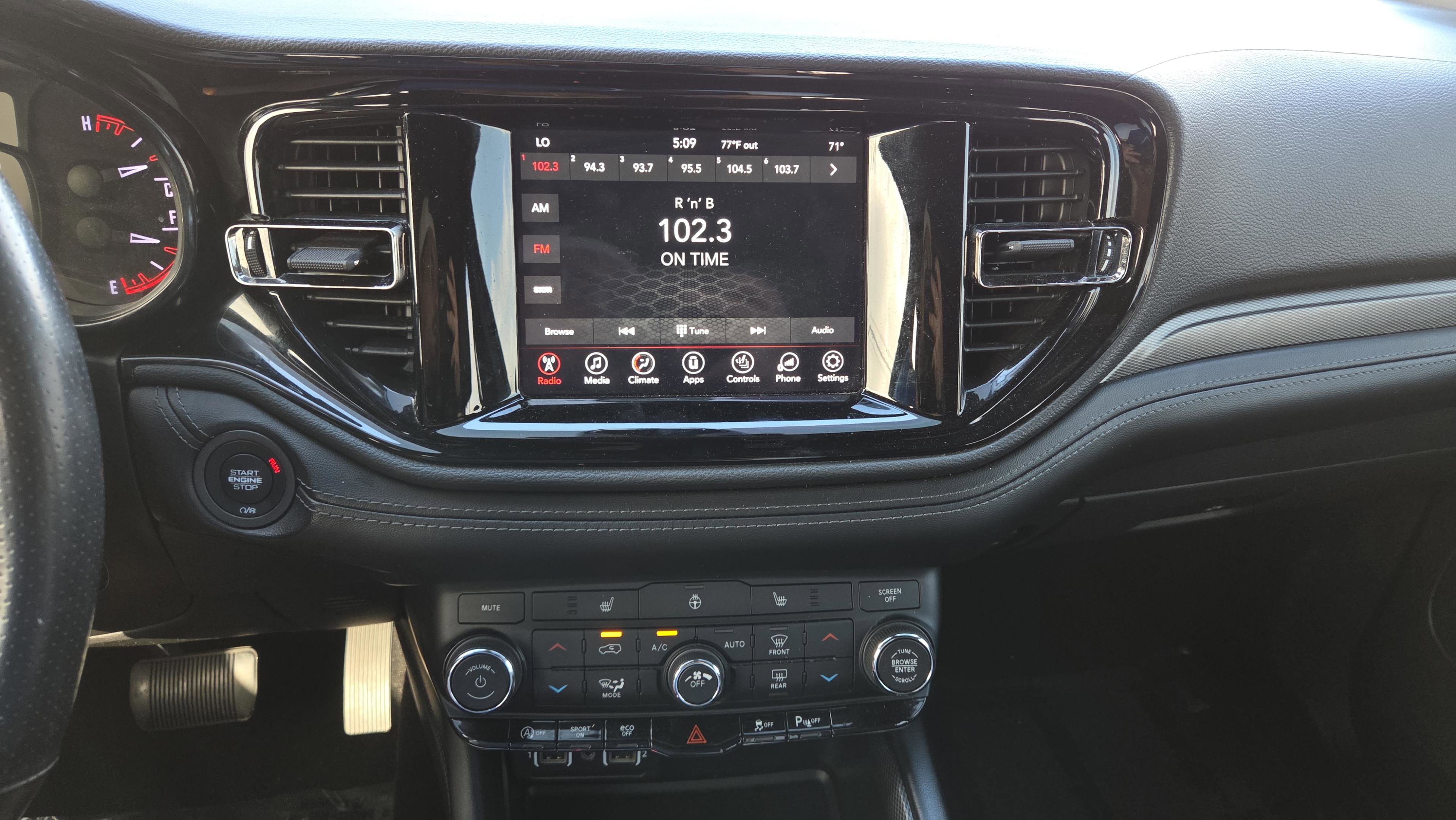 Used 2021 Dodge Durango GT image 25