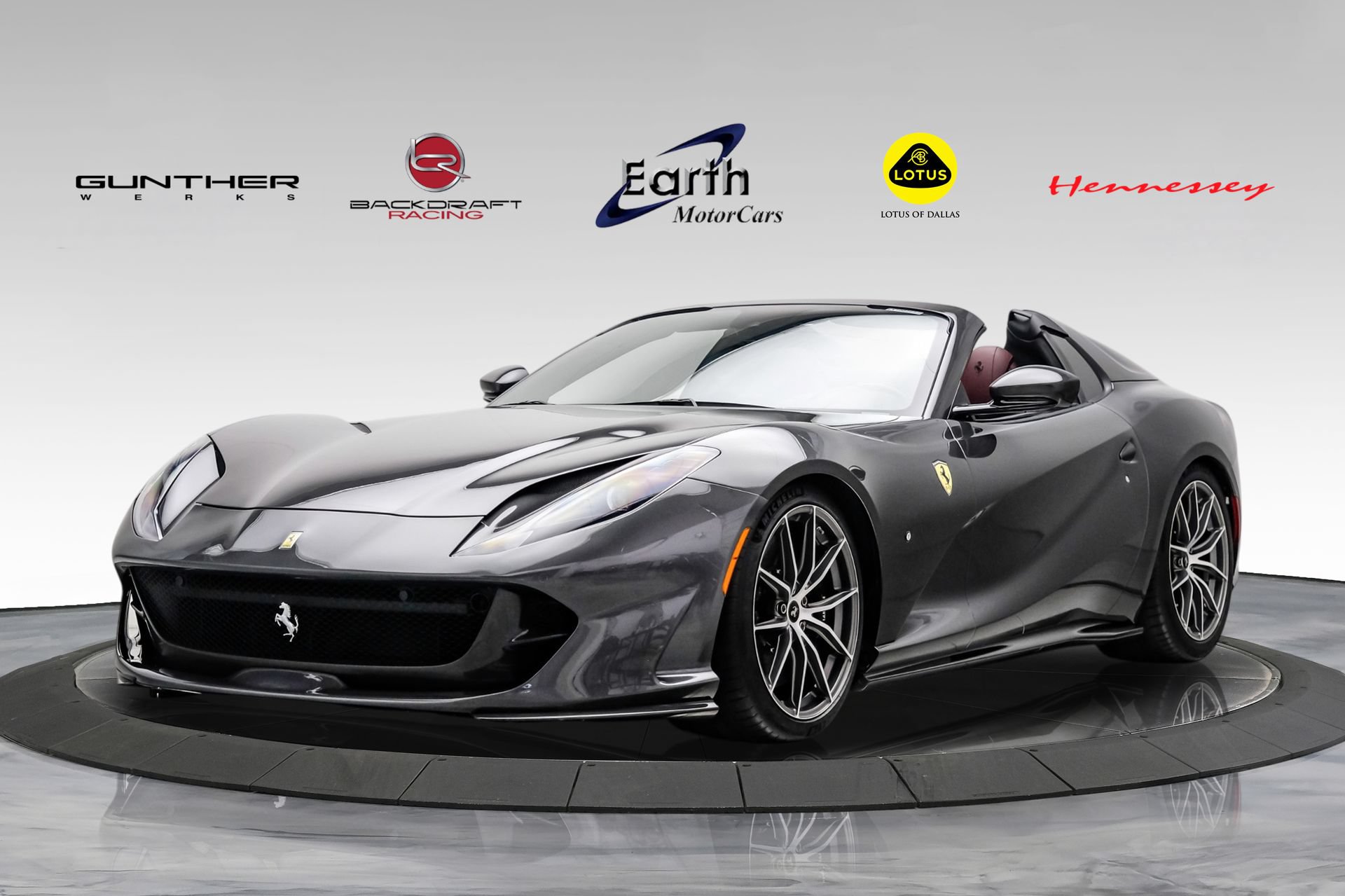 Used 2023 Ferrari 812 GTS RWD image 1