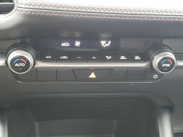 Certified 2025 MAZDA MAZDA3 s Sport image 17