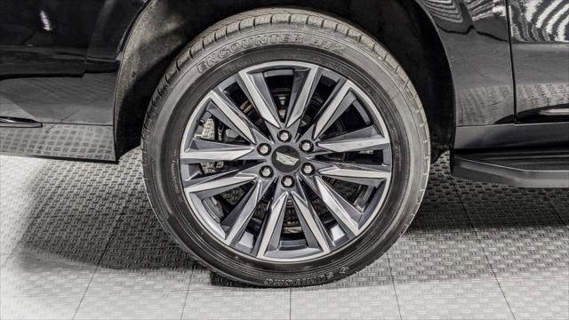 Used 2023 Cadillac Escalade ESV Sport AWD/4WD image 36