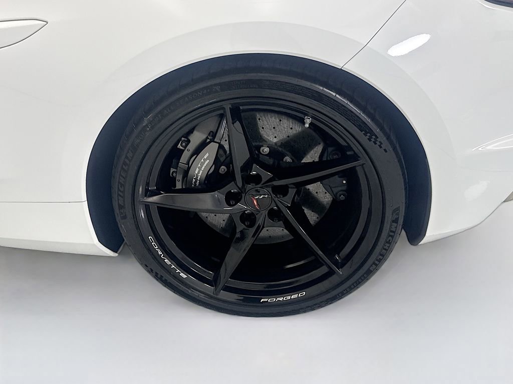 Used 2025 Chevrolet Corvette E-Ray AWD/4WD image 25