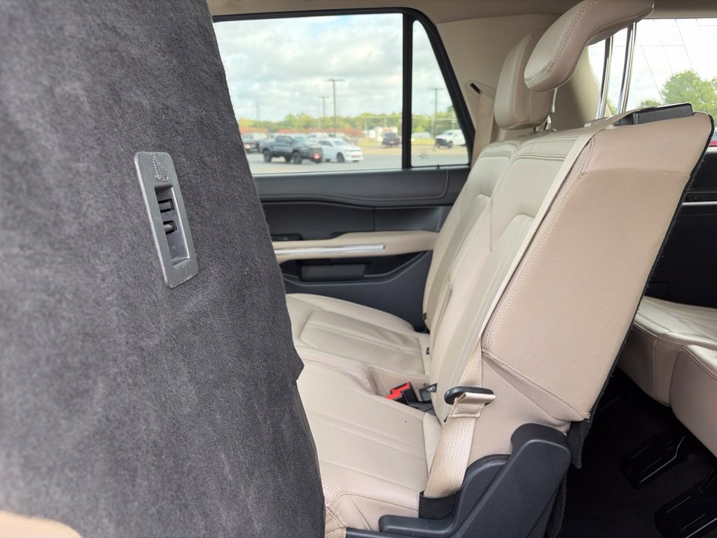 Used 2024 Ford Expedition Max Limited AWD/4WD image 36
