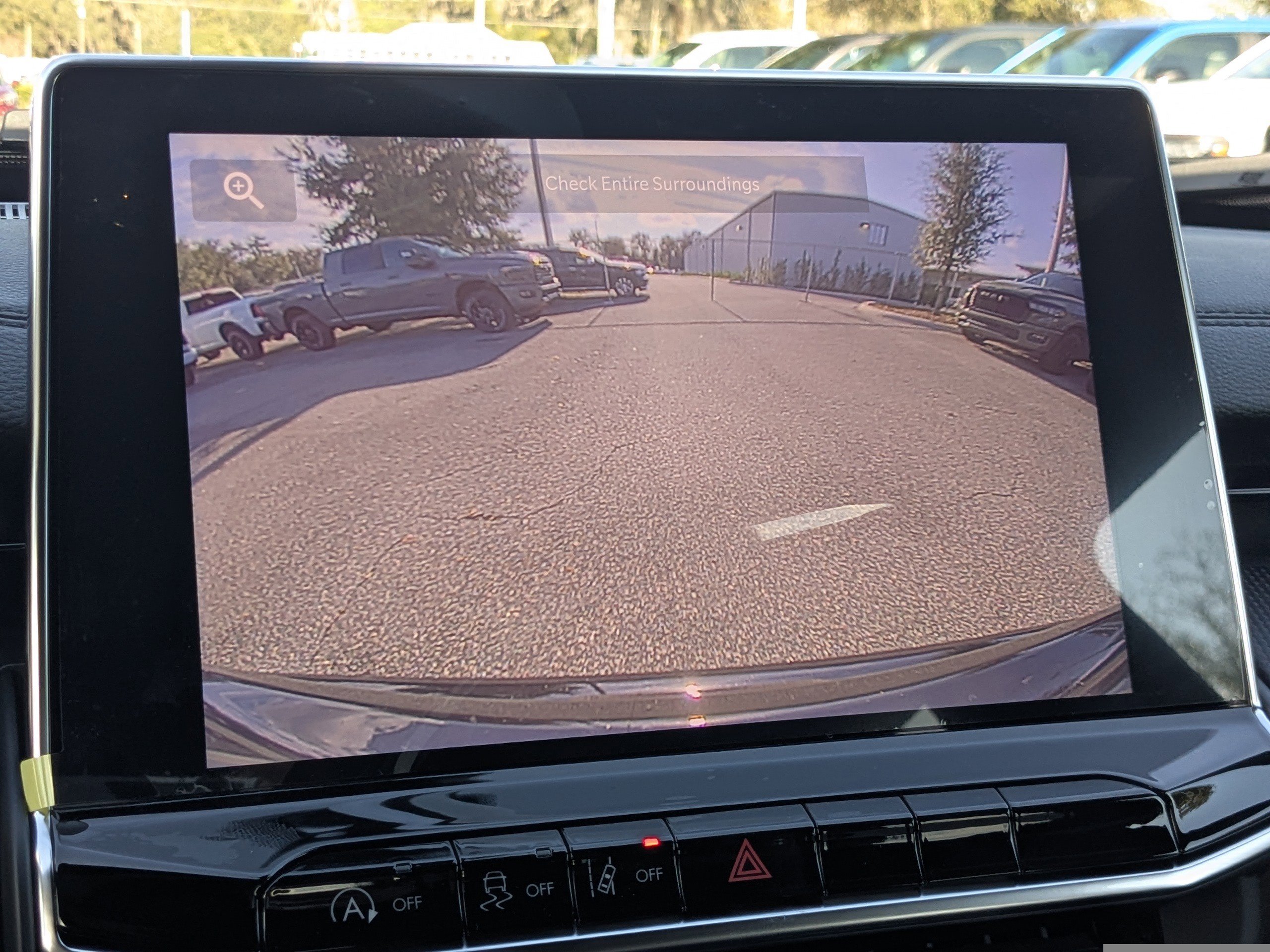 New 2026 Jeep Compass Latitude image 19