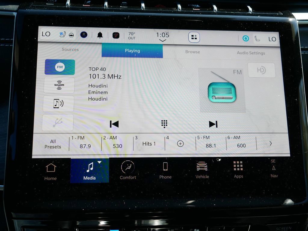 Certified 2025 Jeep Grand Cherokee L Limited w/ Luxury Tech Group II image 43