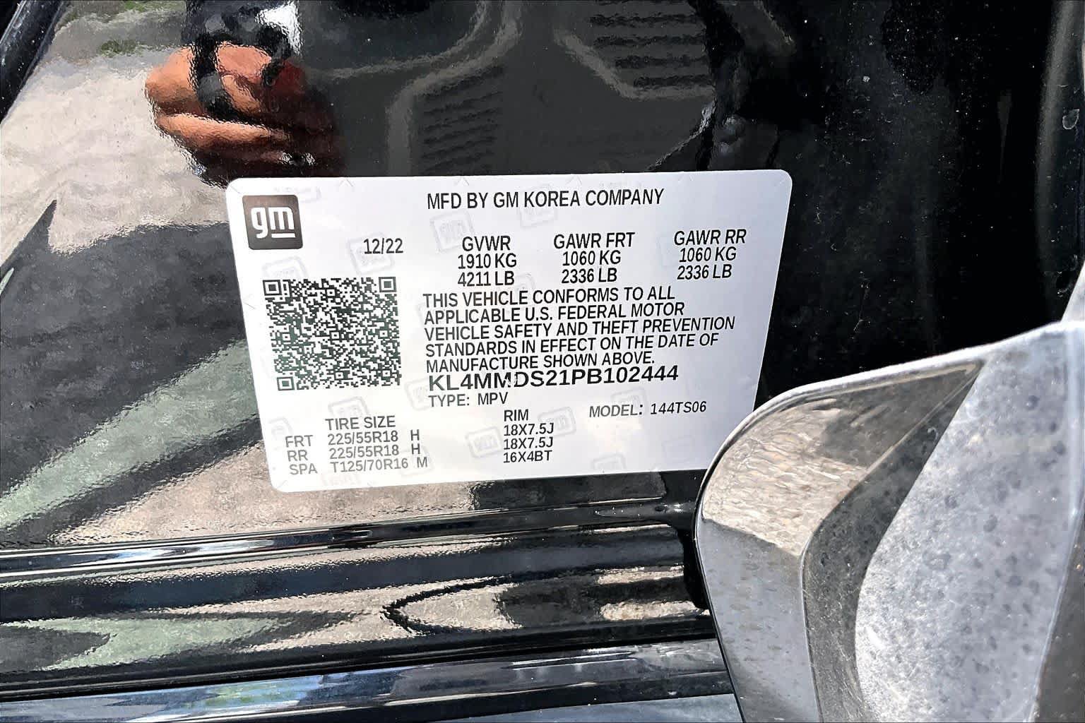 Used 2023 Buick Encore GX Select w/ Sport Touring Package FWD image 34