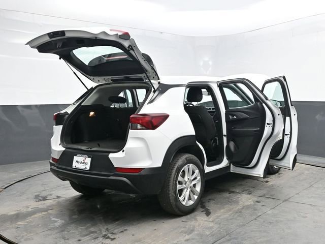 Used 2023 Chevrolet TrailBlazer LS AWD/4WD image 57