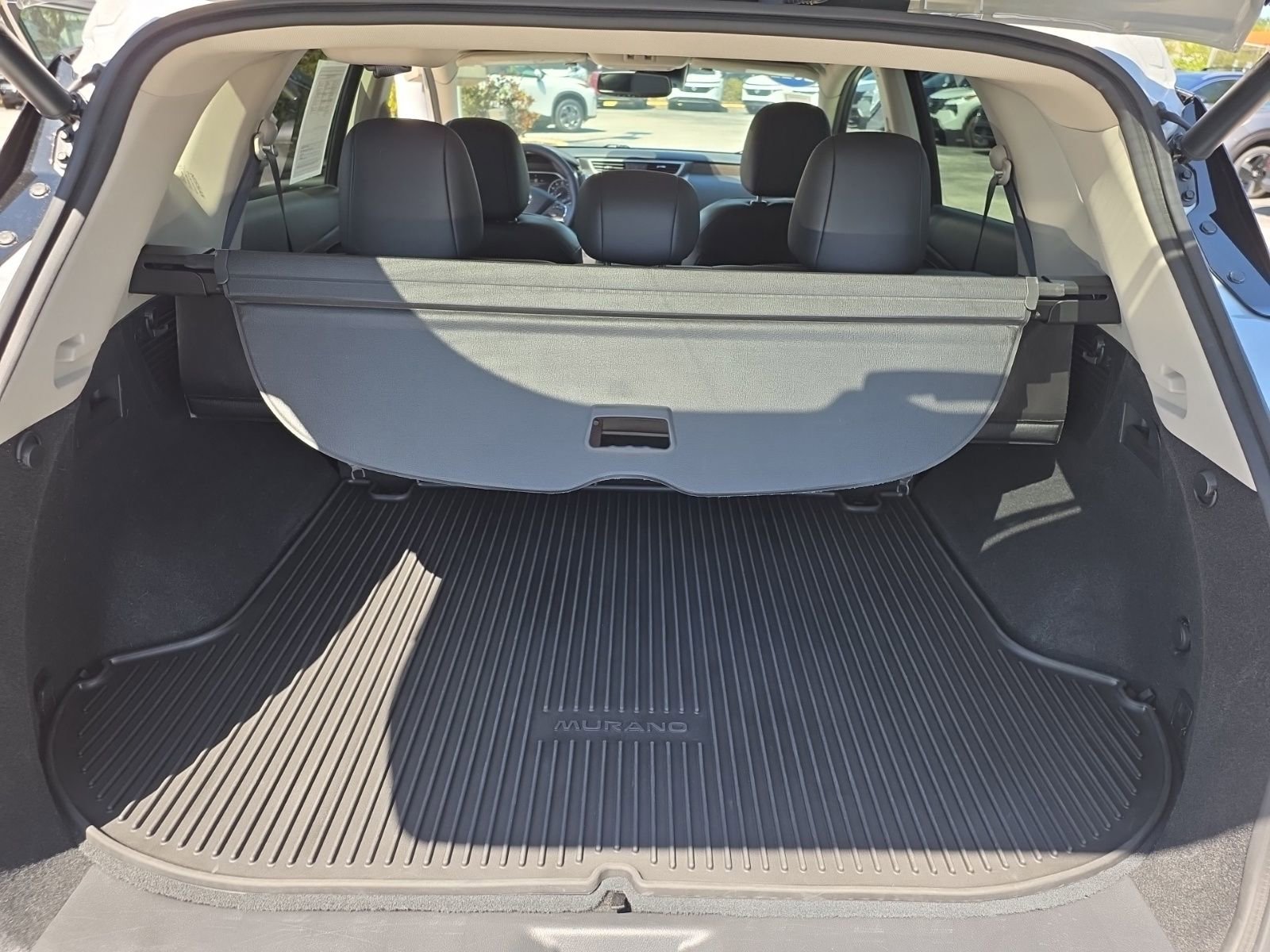 Used 2022 Nissan Murano Platinum w/ Cargo Package image 24