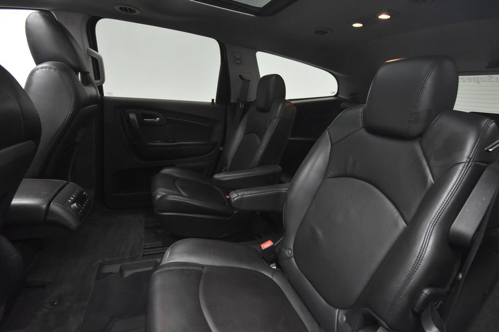 Used 2010 Chevrolet Traverse LT w/ Personal Connectivity Package AWD/4WD image 19