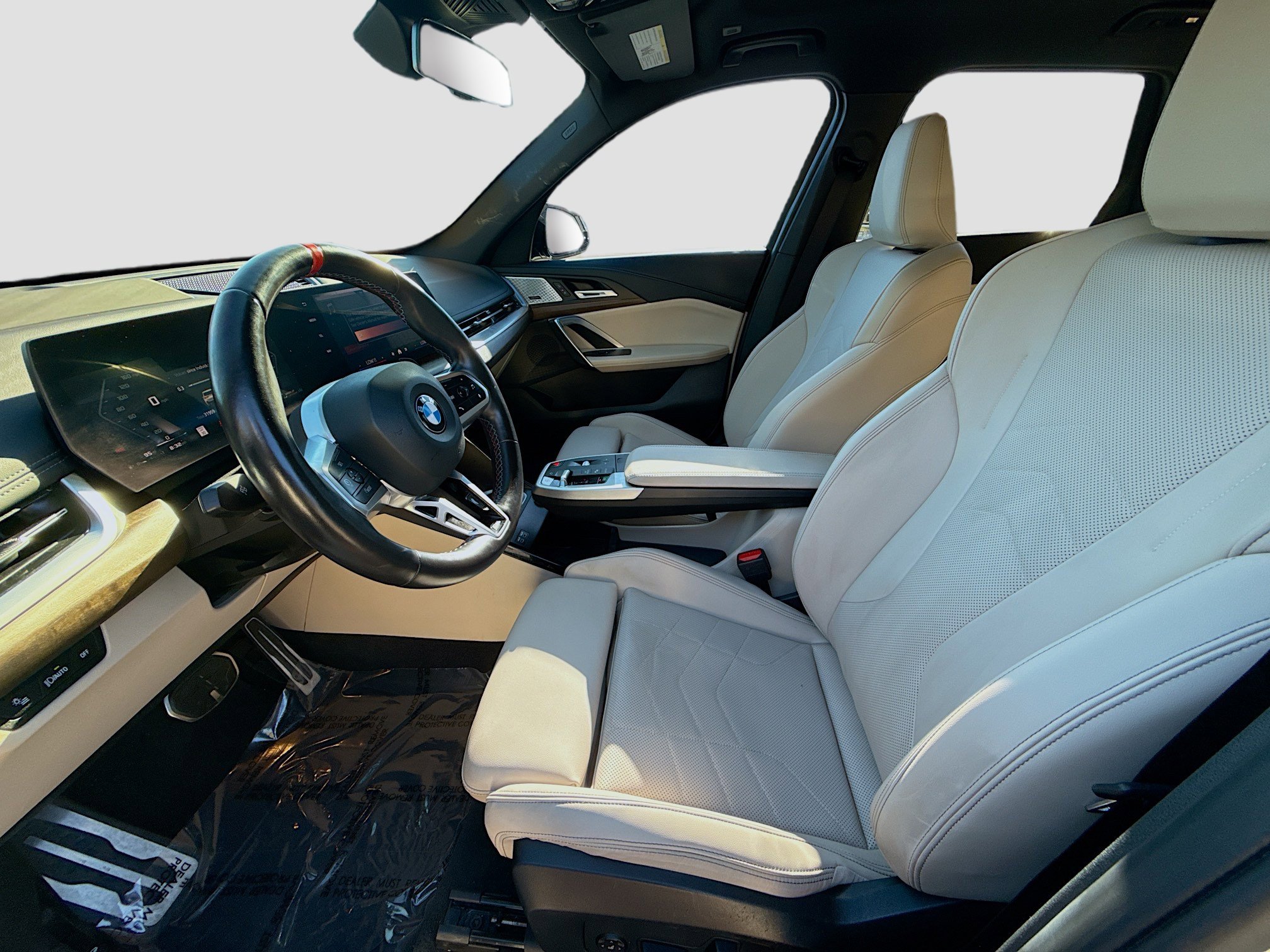 Used 2024 BMW X1 M35i w/ Premium Package image 19