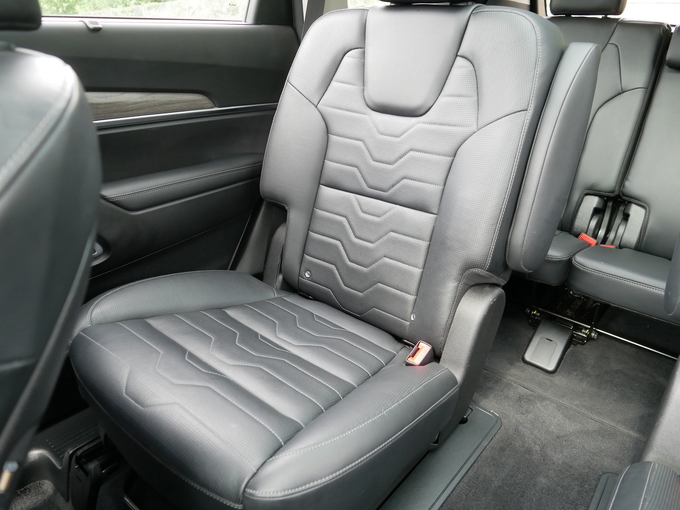 Used 2022 Kia Telluride SX w/ SX Prestige Package AWD/4WD image 12