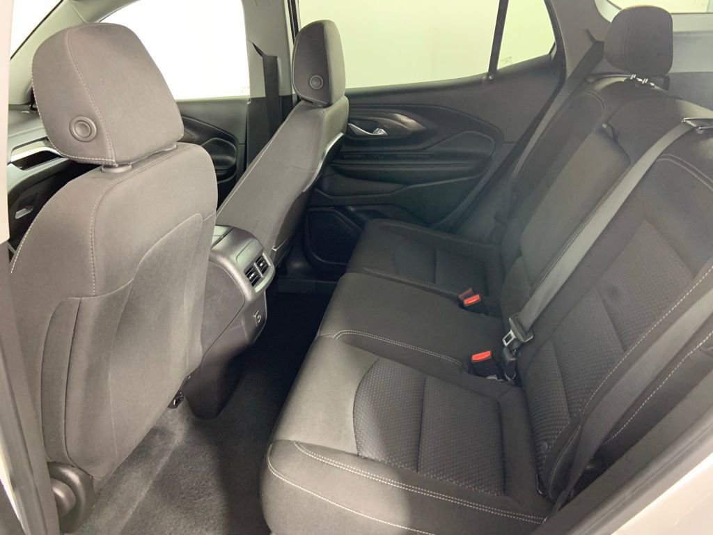 Used 2024 GMC Terrain SLE FWD image 19