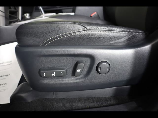 Used 2016 Toyota 4Runner SR5 Premium image 16