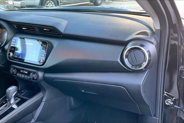 Certified 2021 Nissan Kicks SV image 17