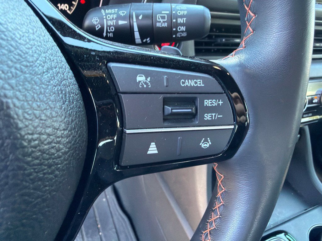 Used 2024 Honda Pilot TrailSport image 29