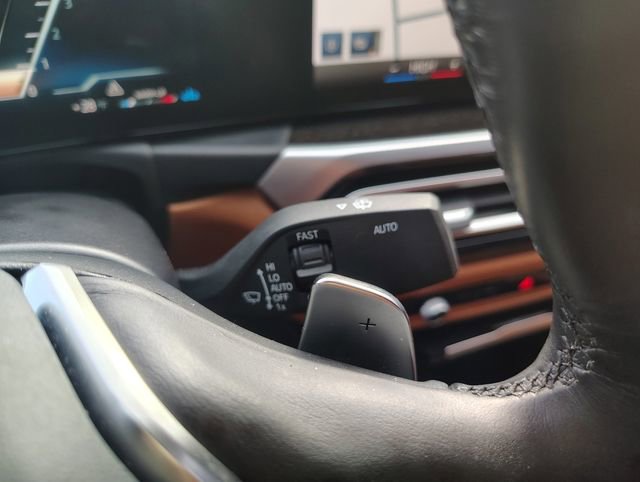 Used 2023 BMW 330i xDrive 330i xDrive w/ Premium Package image 21