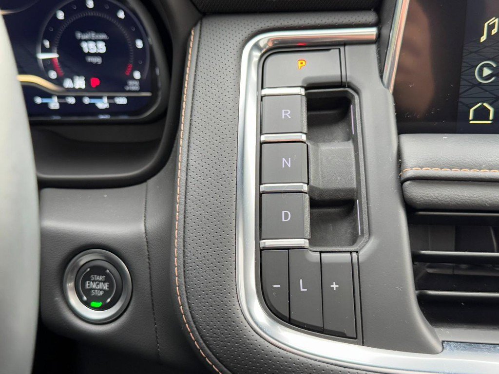 Used 2024 GMC Yukon AT4 w/ AT4 Premium Package image 22