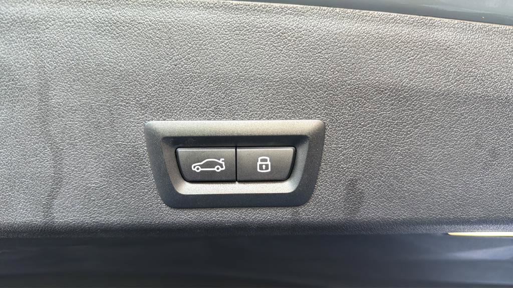 Used 2024 BMW XM Label Red image 18