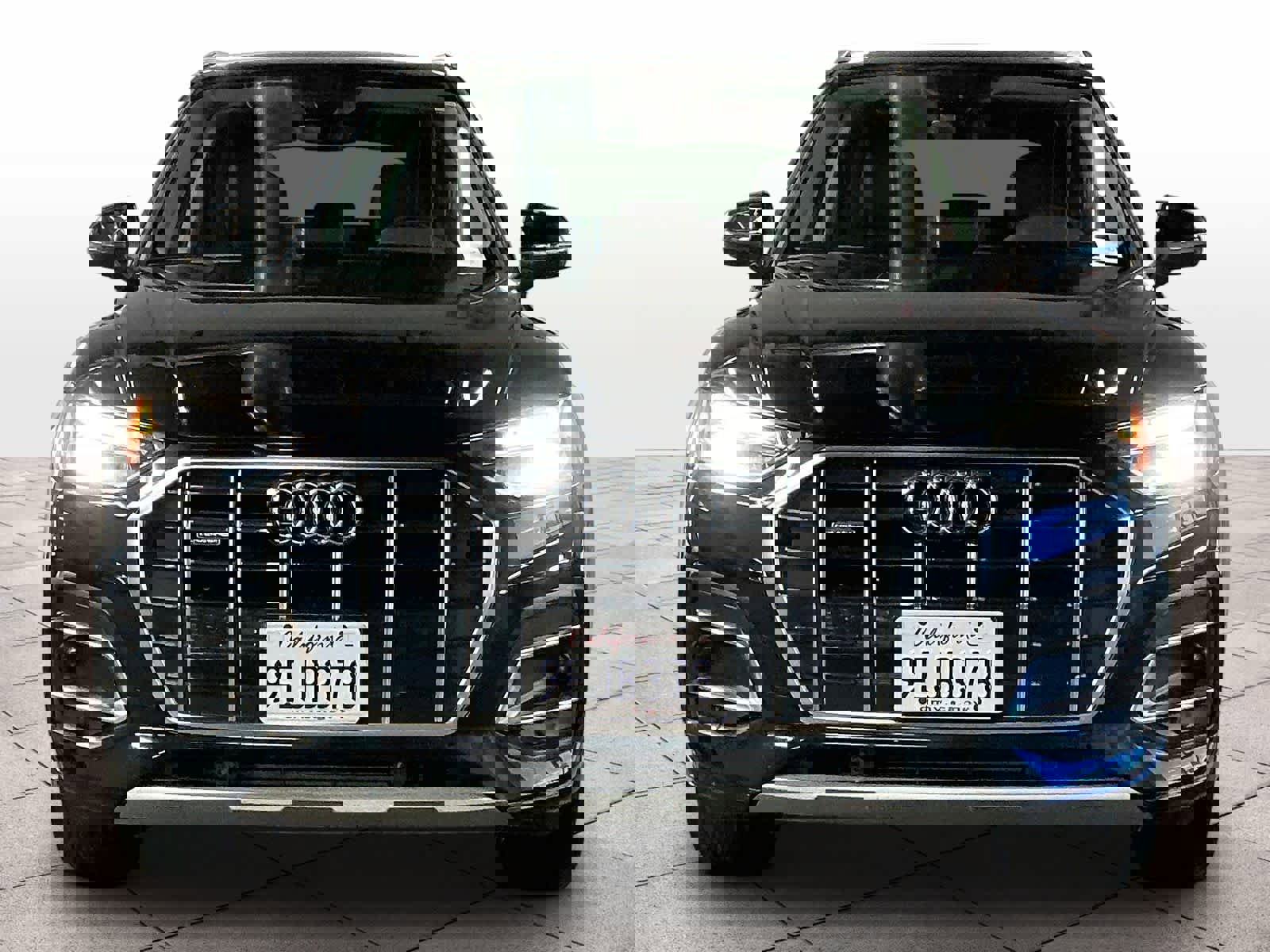 Used 2023 Audi Q5 2.0T Premium w/ Convenience Package image 3