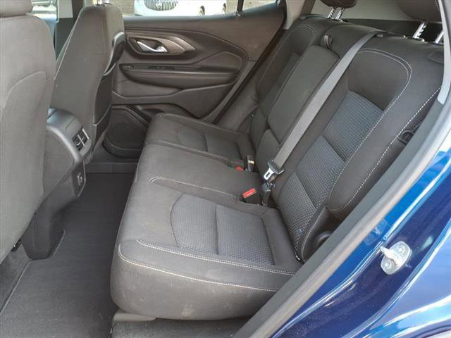 Used 2023 GMC Terrain SLE w/ Driver Convenience Package image 13