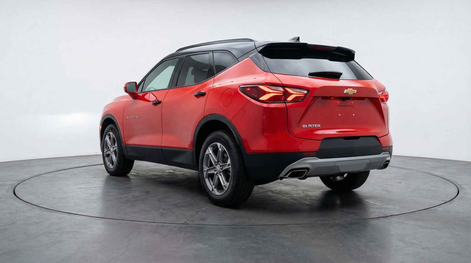 Used 2025 Chevrolet Blazer LT image 6