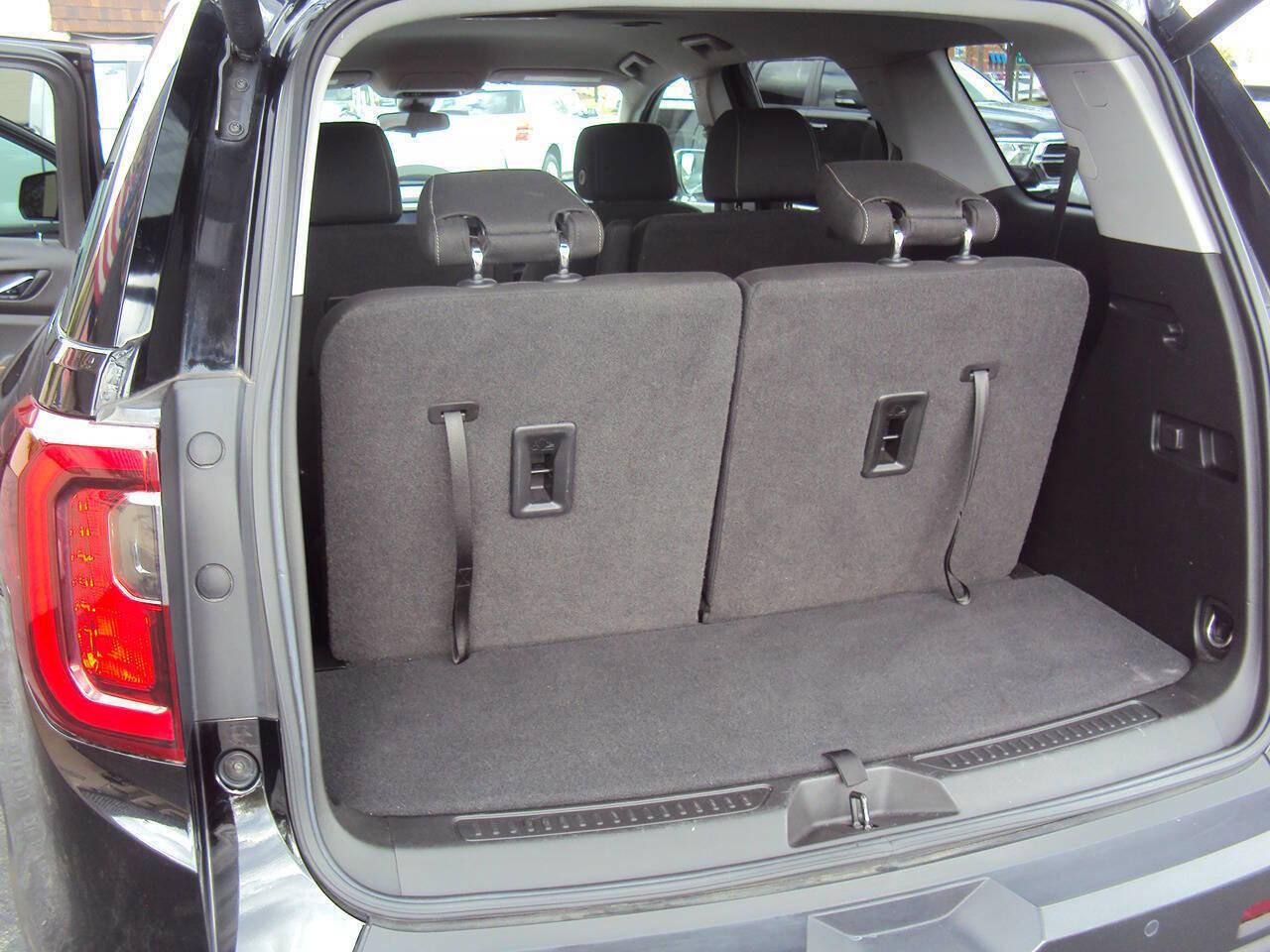 Used 2021 GMC Acadia SLE w/ Driver Convenience Package AWD/4WD image 13