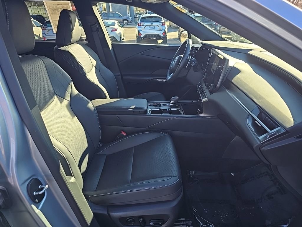 Used 2023 Lexus RX 350 Premium Plus w/ Cold Area Package image 6