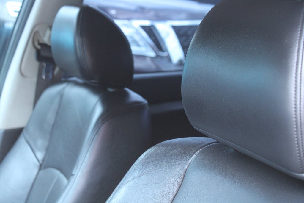 Used 2015 INFINITI Q40 w/ Navigation Package RWD image 11