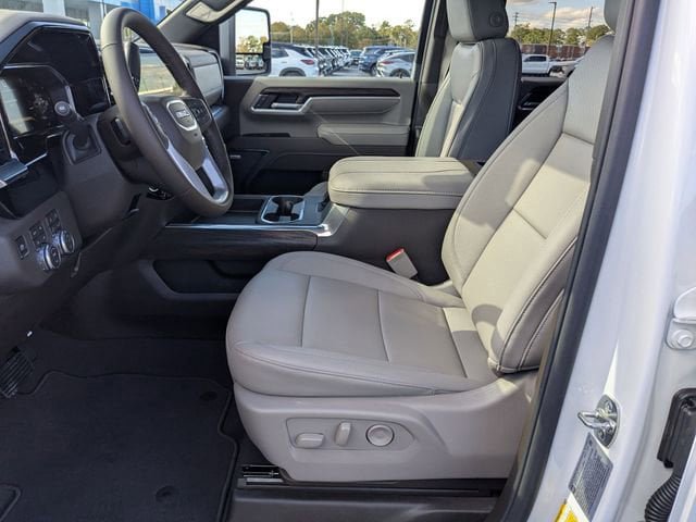 New 2026 GMC Sierra 2500 SLT w/ SLT Premium Package AWD/4WD image 15