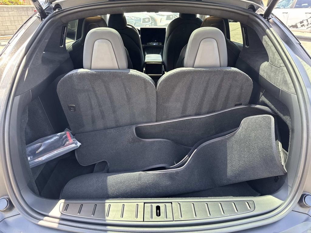 Used 2022 Tesla Model X Plaid AWD/4WD image 6