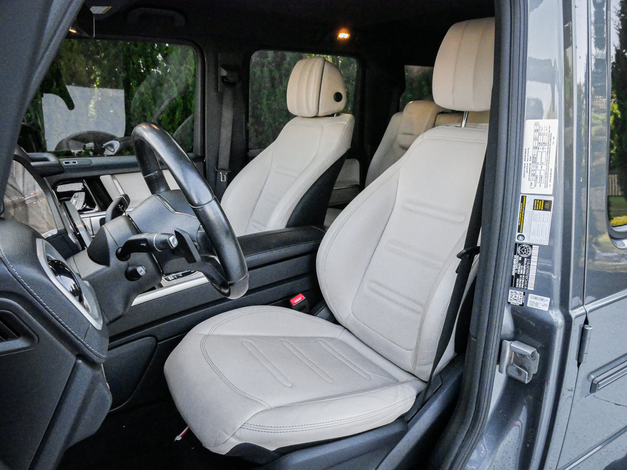 Used 2021 Mercedes-Benz G 550 image 16
