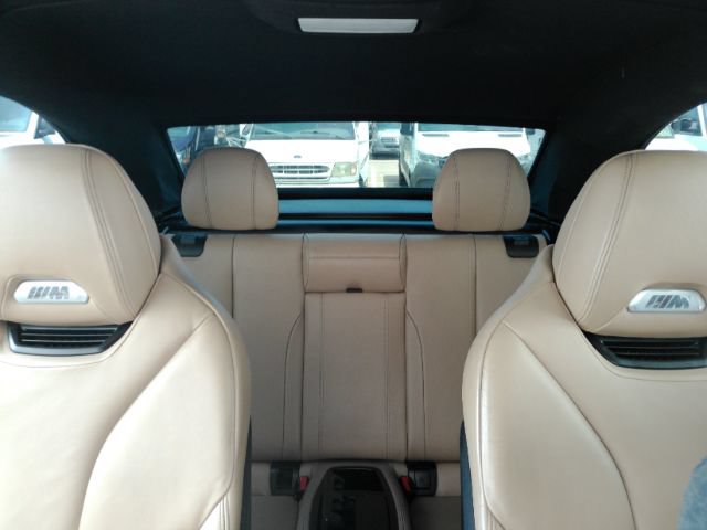 Used 2015 BMW M4 Convertible RWD image 35
