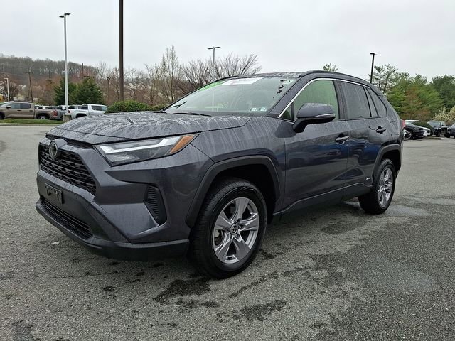 Certified 2025 Toyota RAV4 XLE AWD/4WD image 3