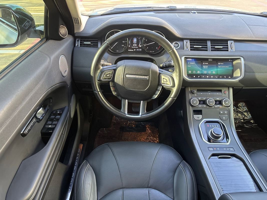 Used 2018 Land Rover Range Rover Evoque HSE AWD/4WD image 9