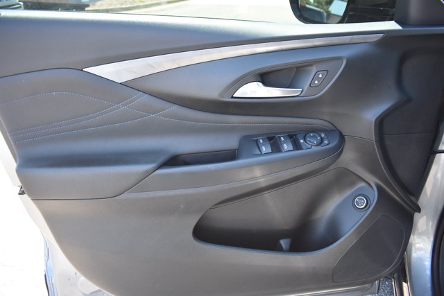 Used 2024 Buick Envista Sport Touring w/ Convenience I Package FWD image 12
