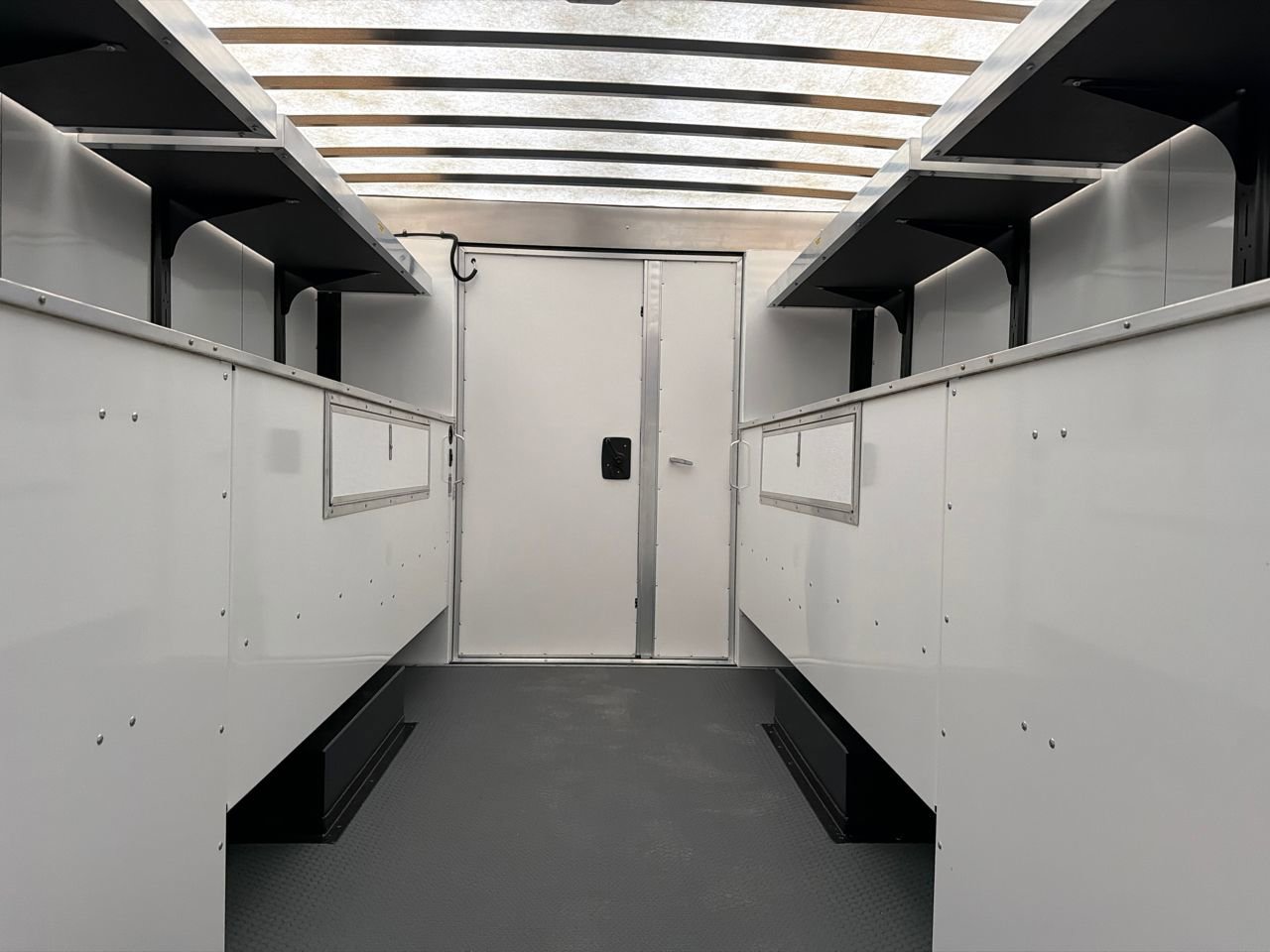 New 2026 Ford E-450 and Econoline 450 Super Duty w/ Power Equipment Group RWD image 18