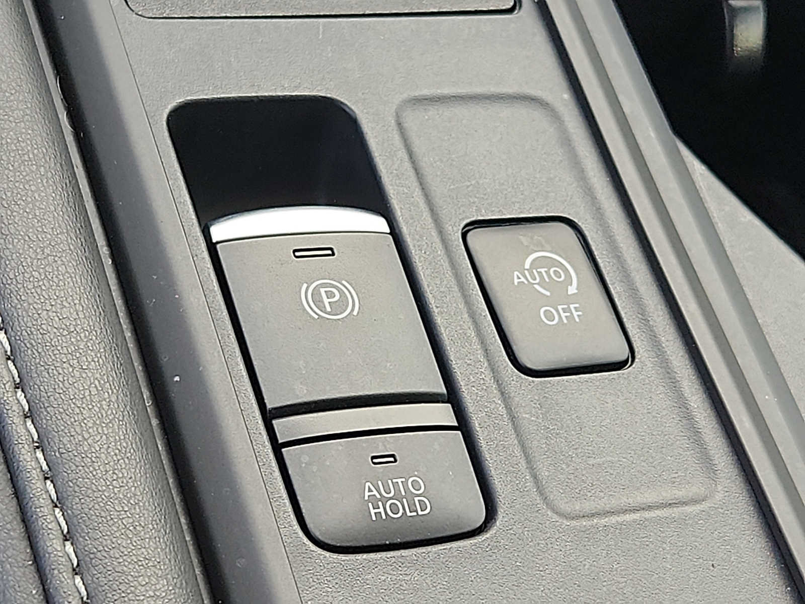 Used 2024 Nissan Pathfinder S AWD/4WD image 24