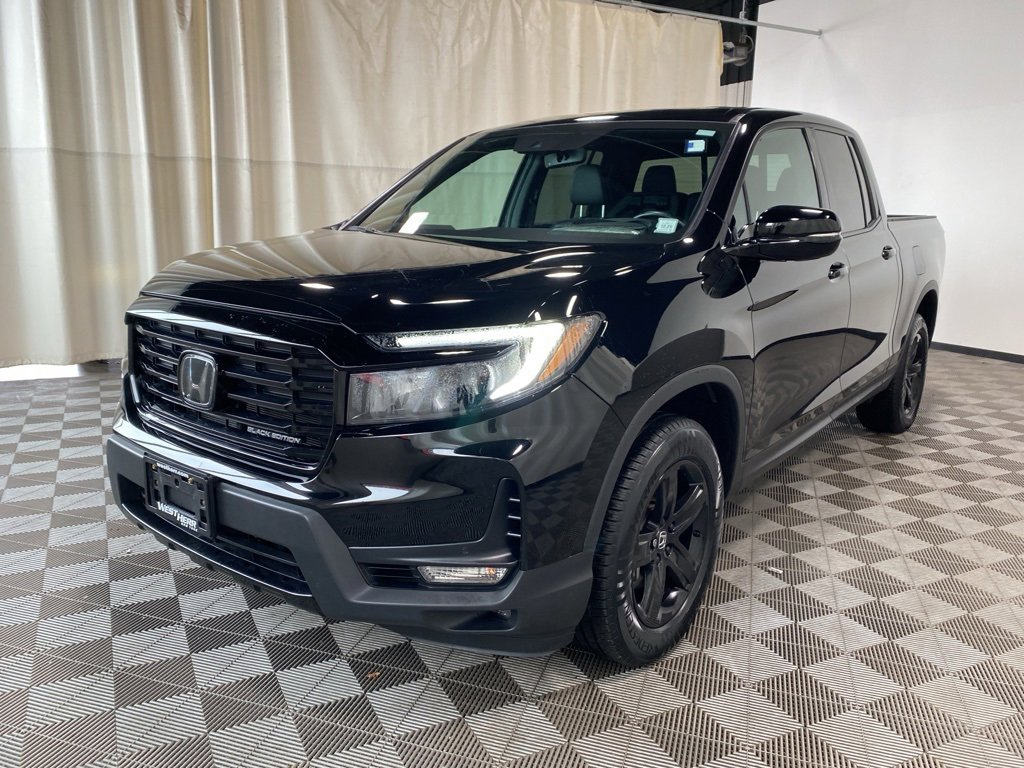 Used 2023 Honda Ridgeline Black Edition image 3