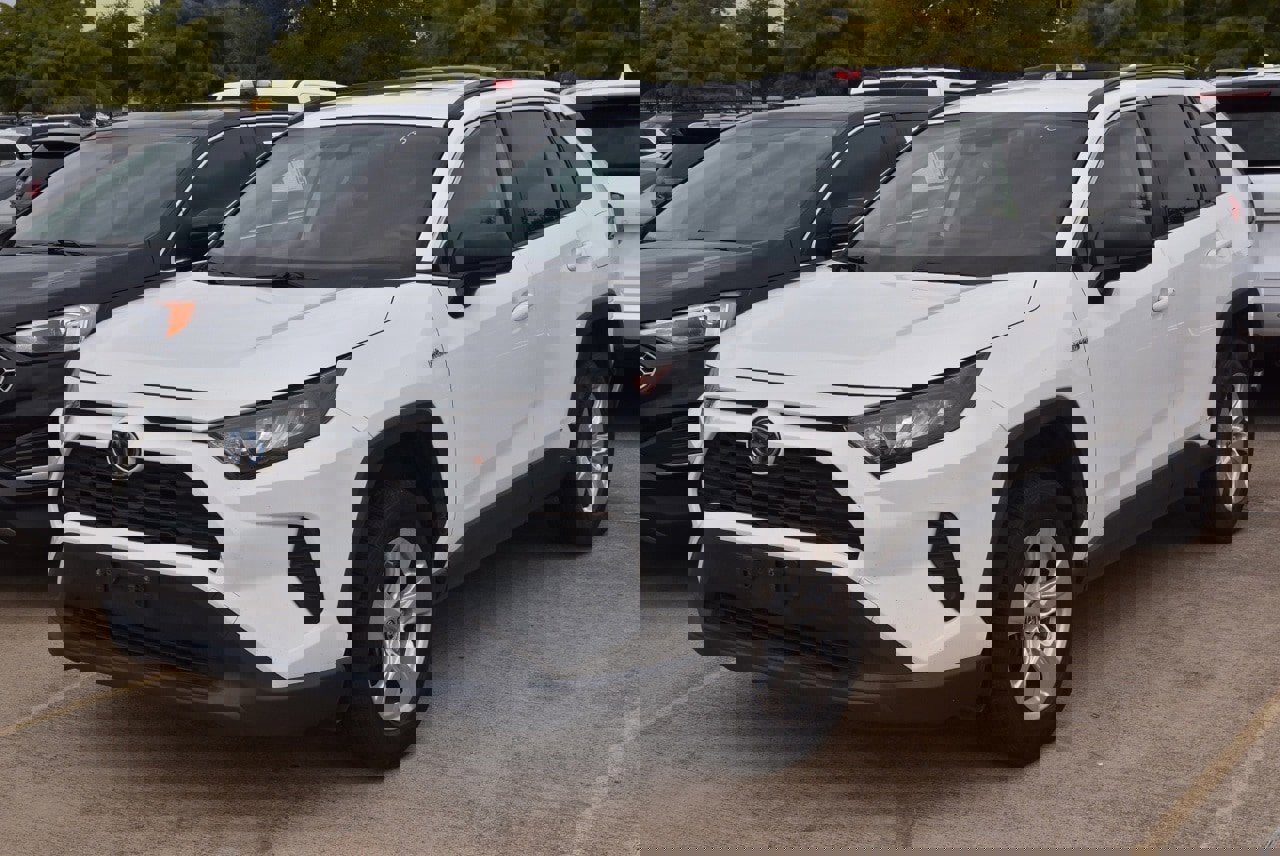 Used 2019 Toyota RAV4 LE
