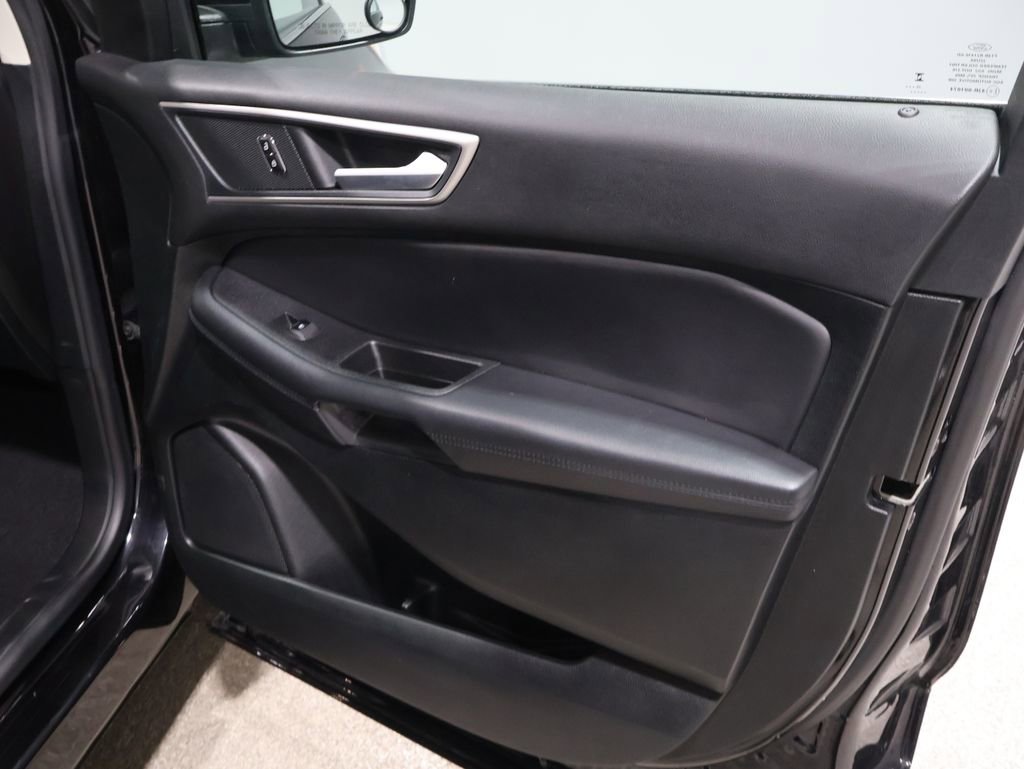 Used 2024 Ford Edge SEL image 24