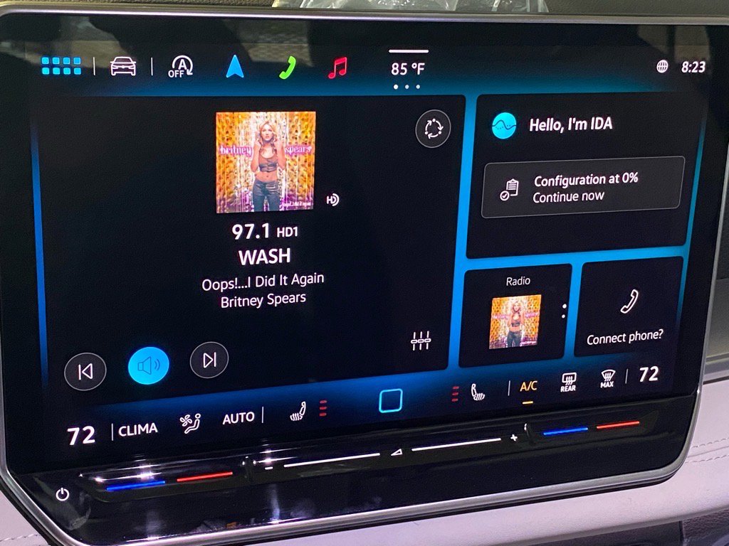 New 2025 Volkswagen Tiguan S image 6