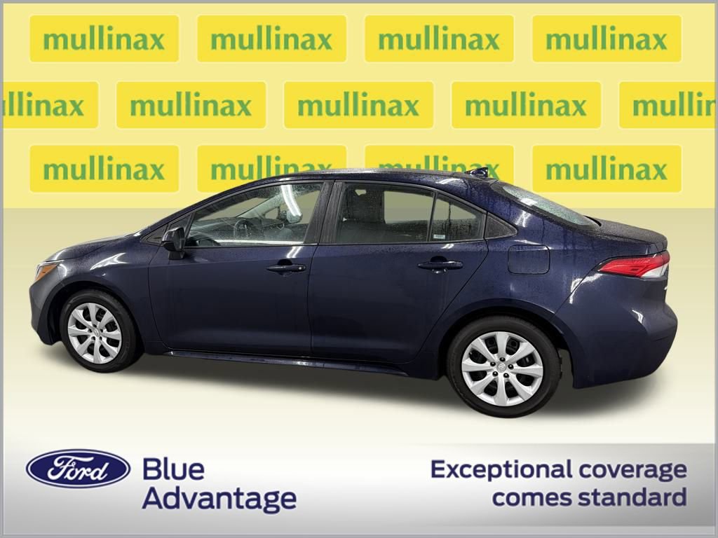 Used 2021 Toyota Corolla LE image 10