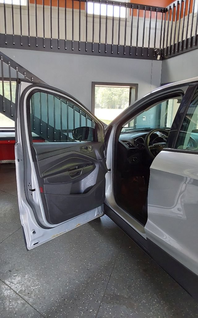 Used 2013 Ford Escape S FWD image 15