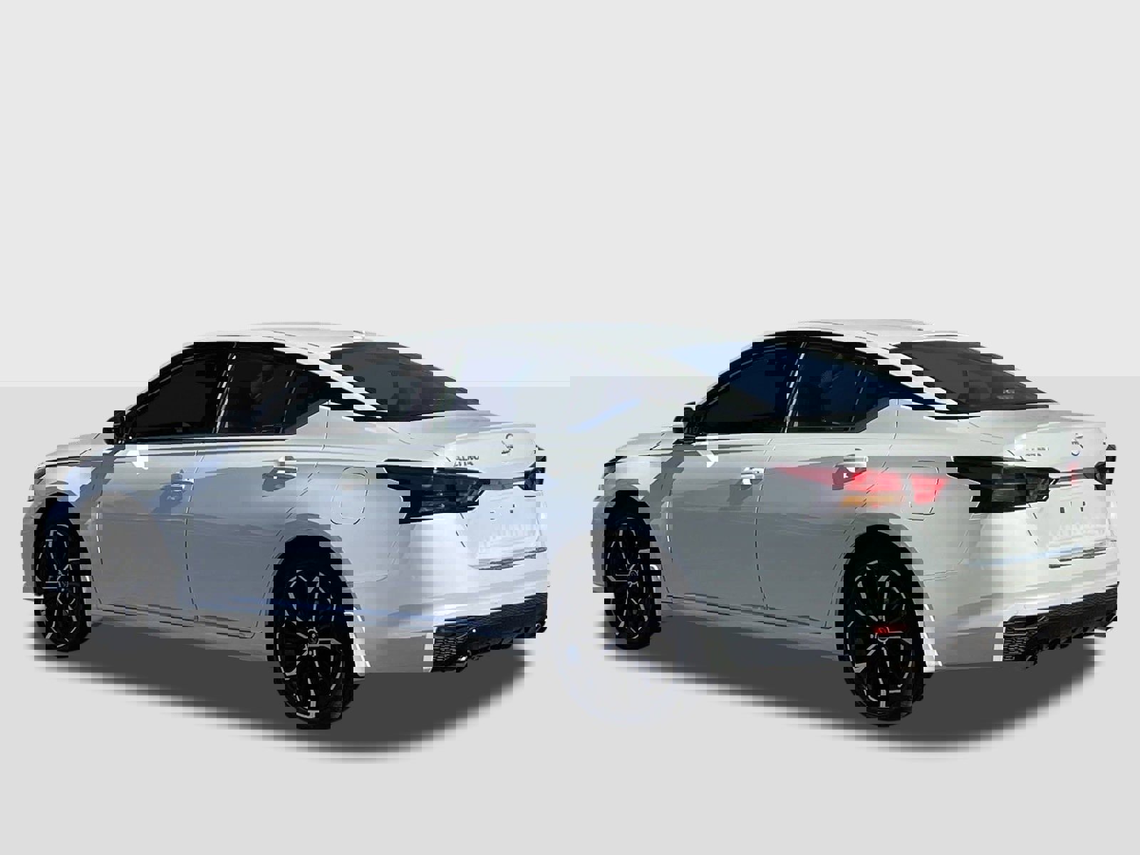 New 2025 Nissan Altima 2.5 SR image 3