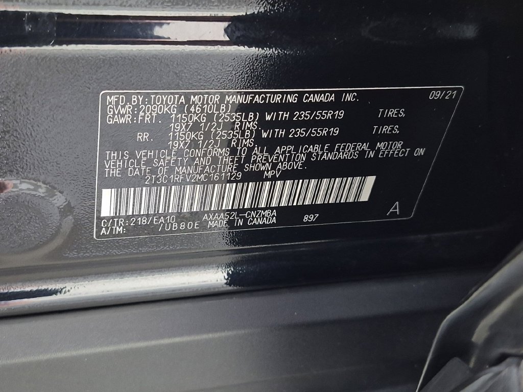 Used 2021 Toyota RAV4 XLE Premium FWD image 39