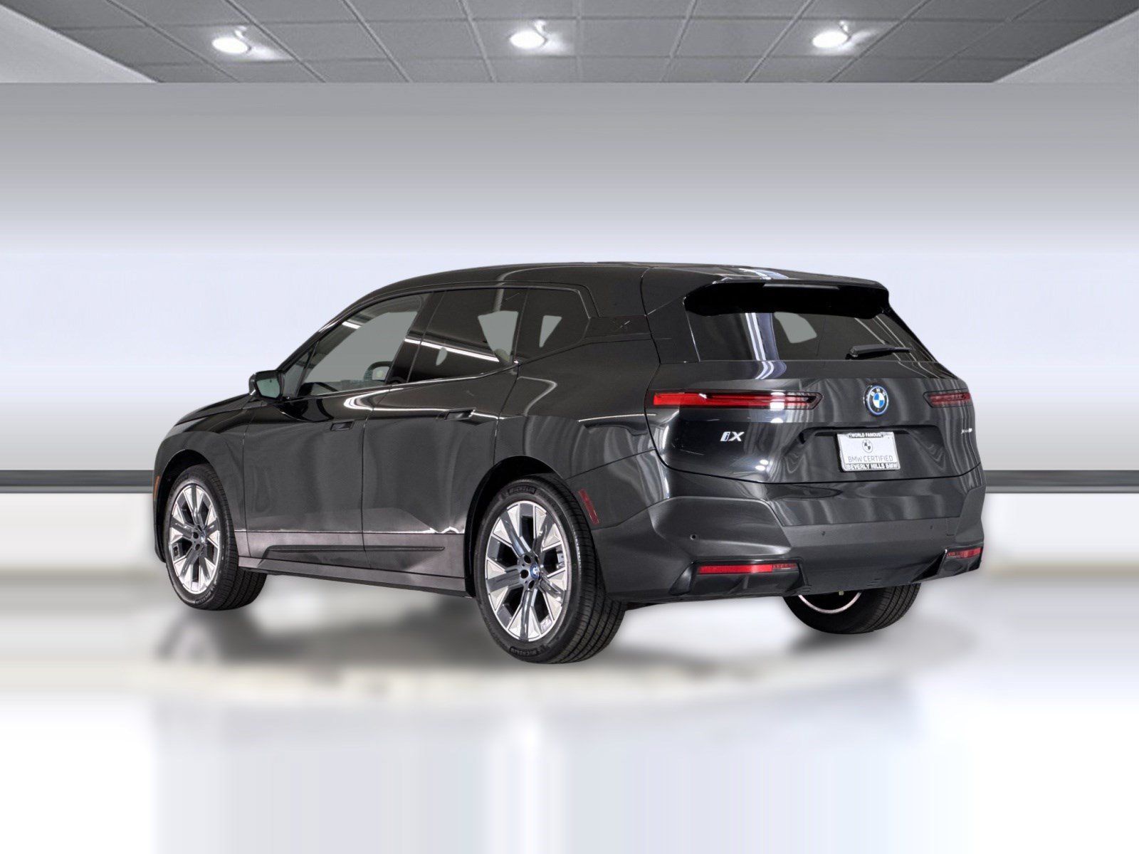 Certified 2024 BMW iX xDrive50 w/ Convenience Package AWD/4WD image 3