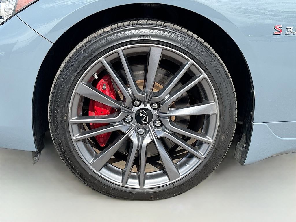 Used 2022 INFINITI Q50 Red Sport 400 w/ Carbon Fiber Package image 32