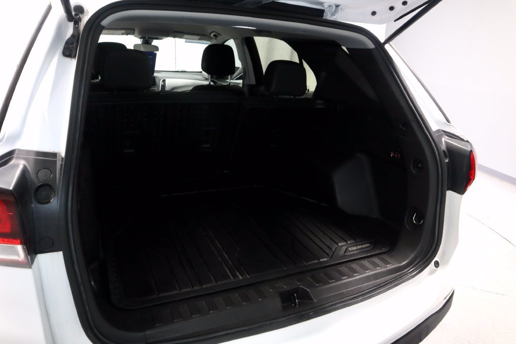 Used 2024 Chevrolet Equinox LS w/ LS Convenience Package AWD/4WD image 12