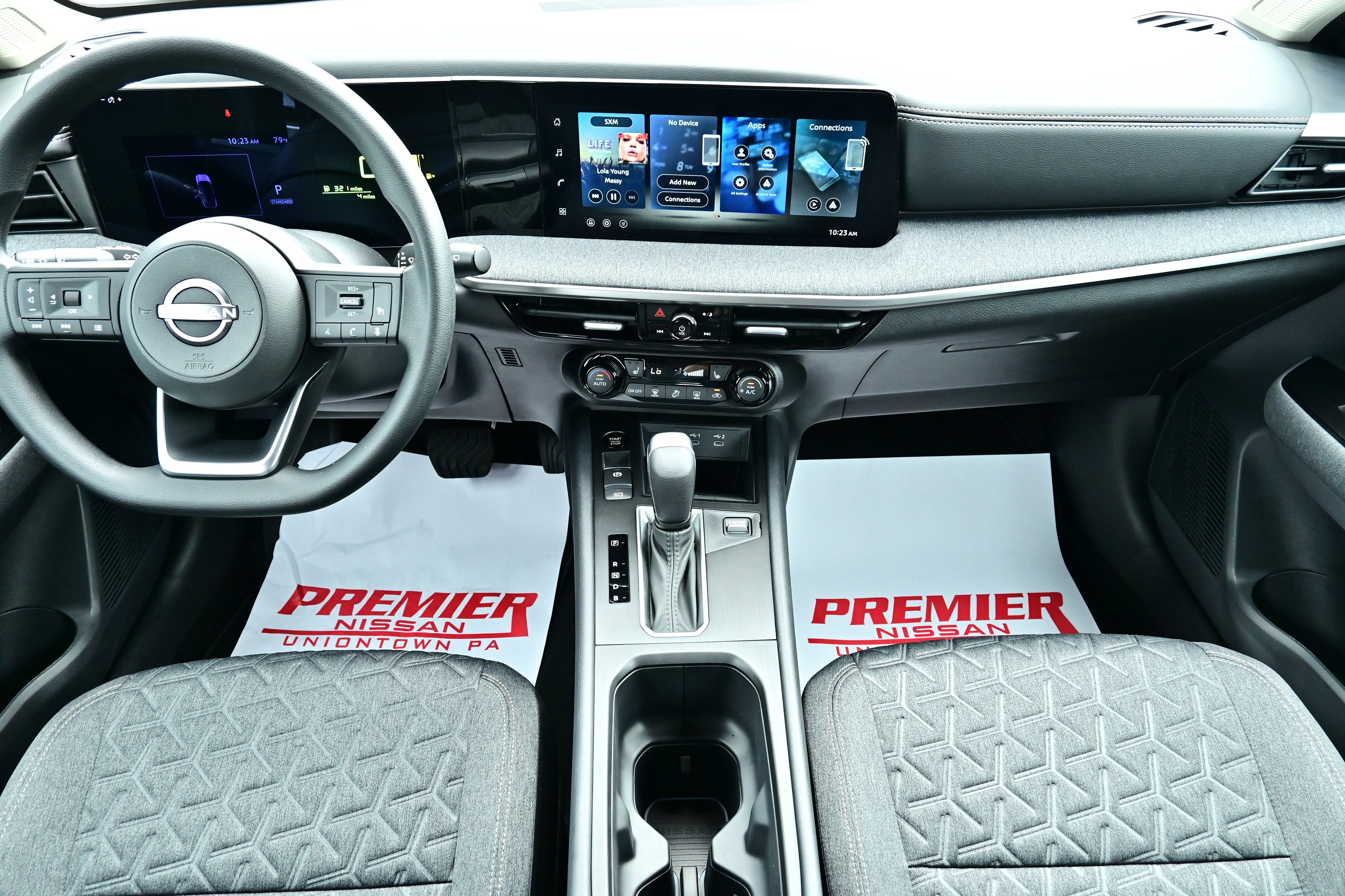 New 2026 Nissan Kicks SV w/ SV Premium Package AWD/4WD image 15