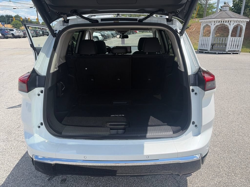 New 2026 Nissan Rogue Platinum w/ Platinum Premium Package AWD/4WD image 24